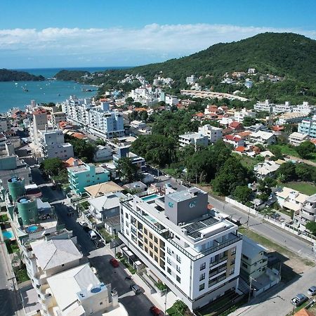 Adra 106 - Apartamento No Centro De Bombinhas - Rooftop Com Piscina E Academia - A Poucos Metros Da Praia - Екстериор снимка
