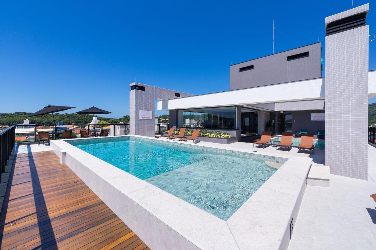Adra 106 - Apartamento No Centro De Bombinhas - Rooftop Com Piscina E Academia - A Poucos Metros Da Praia - Екстериор снимка