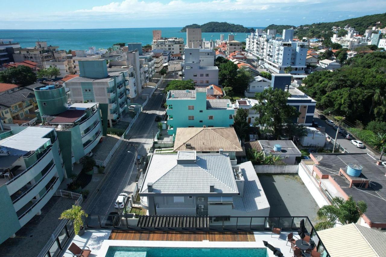 Adra 106 - Apartamento No Centro De Bombinhas - Rooftop Com Piscina E Academia - A Poucos Metros Da Praia - Екстериор снимка